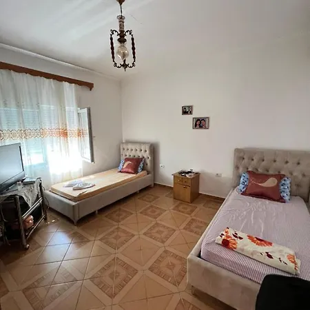 Holiday Home Hébergement de vacances Vlorë